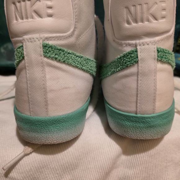 Nike Blazer Mid 77 Chenille Swoosh Green Fade Shoes FJ4547-100 Women’s Size 7 - Picture 6 of 6